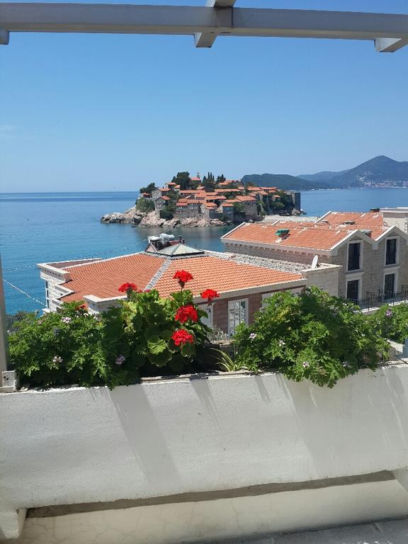 Apartments Andus Sveti Stefan Luaran gambar