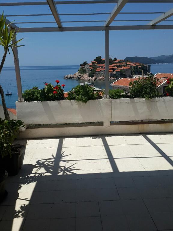 Apartments Andus Sveti Stefan Luaran gambar
