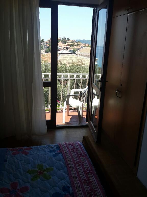 Apartments Andus Sveti Stefan Luaran gambar